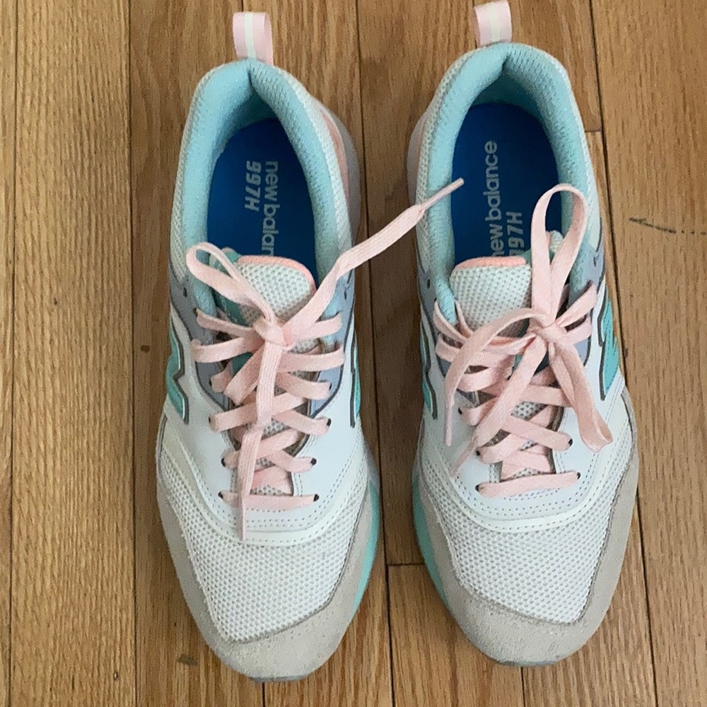 New Balance 997H sneakers